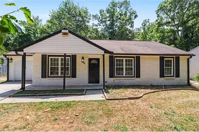 627 Towngate Boulevard, Jonesboro, GA 30238 - Photo 1
