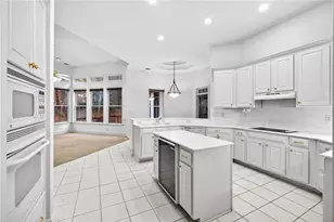 1235 Regency Center Dr SW, Atlanta, GA 30331 - Photo 8