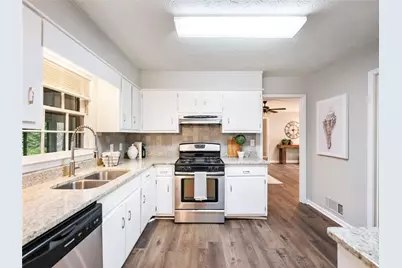2880 Bruckner Boulevard, Snellville, GA 30078 - Photo 16