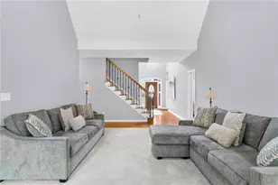 1298 Parkview Ln NW, Kennesaw, GA 30152 - Photo 12