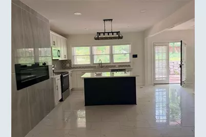 2340 Highview Road, Atlanta, GA 30311 - Photo 10