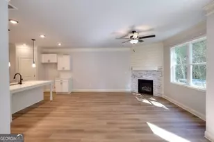 15 Crest Dr, Hartwell, GA 30643 - Photo 6