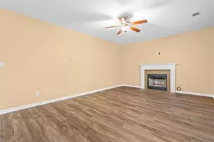 103 Cliffhaven Cir, Newnan, GA 30263 - Photo 14