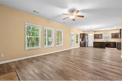 103 Cliffhaven Circle, Newnan, GA 30263 - Photo 6