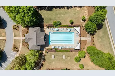 103 Cliffhaven Circle, Newnan, GA 30263 - Photo 2