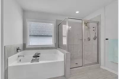 400 Wellgreen Drive, Canton, GA 30115 - Photo 32