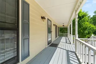 2407 Woodbridge Dr, Marietta, GA 30066 - Photo 4