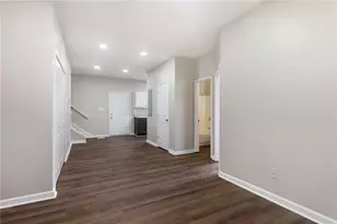 1396 Kennesaw Dr NW, Atlanta, GA 30318 - Photo 2