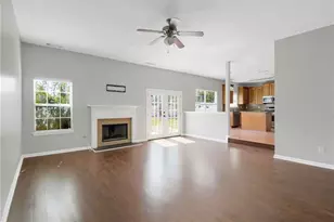 7225 Bedrock Cir, Lithonia, GA 30038 - Photo 8