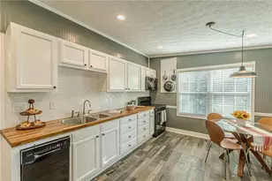3297 College St, College Park, GA 30337 - Photo 14