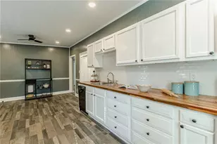 3297 College St, College Park, GA 30337 - Photo 8