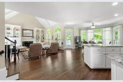 1347 Waterford Green Close, Marietta, GA 30068 - Photo 6