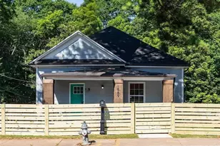 1569 Jonesboro Rd SE, Atlanta, GA 30315 - Photo 2