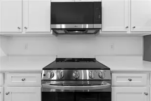 291 Pondview Dr, Athens, GA 30605 - Photo 10