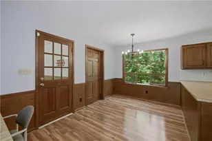 2562 River Knoll Dr SW, Lilburn, GA 30047 - Photo 16