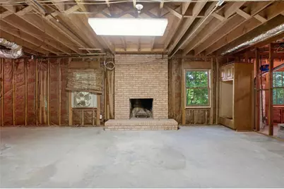 2562 River Knoll Drive SW, Lilburn, GA 30047 - Photo 38
