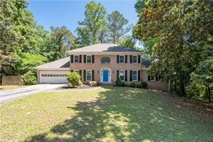 2562 River Knoll Dr SW, Lilburn, GA 30047 - Photo 2