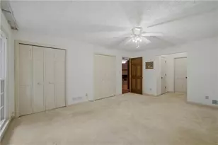 2562 River Knoll Dr SW, Lilburn, GA 30047 - Photo 18
