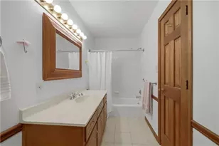 2562 River Knoll Dr SW, Lilburn, GA 30047 - Photo 24
