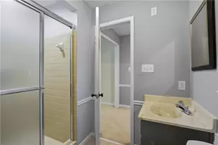 2562 River Knoll Dr SW, Lilburn, GA 30047 - Photo 36