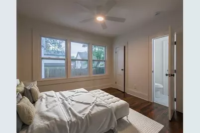 1373 M L King Jr Drive, Atlanta, GA 30314 - Photo 18