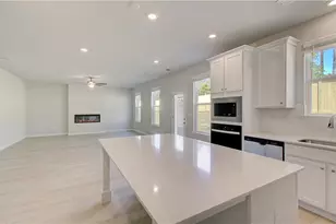 665 Leafy Br Wy, McDonough, GA 30253 - Photo 12