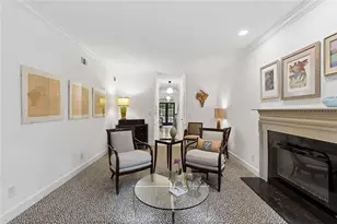 8 Willow Glen NE, Atlanta, GA 30342 - Photo 16
