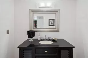 8 Willow Glen NE, Atlanta, GA 30342 - Photo 24