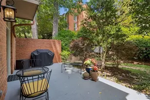 8 Willow Glen NE, Atlanta, GA 30342 - Photo 42