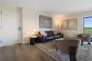 2460 Peachtree Road NE, Atlanta, GA 30305 - Photo 4