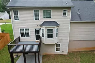 3375 River Mill Ln, Ellenwood, GA 30294 - Photo 32