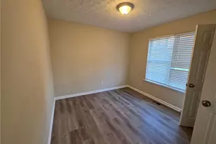 3375 River Mill Ln, Ellenwood, GA 30294 - Photo 8