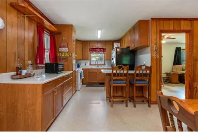 2621 Hereford Court, Marietta, GA 30008 - Photo 2