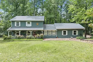 409 Pine Lake Dr, Cumming, GA 30040 - Photo 2