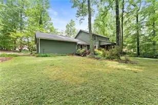 409 Pine Lake Dr, Cumming, GA 30040 - Photo 56