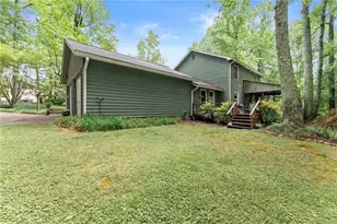 409 Pine Lake Dr, Cumming, GA 30040 - Photo 54
