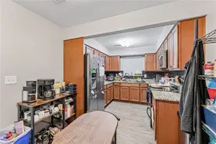 1119 Riverbend Club Dr SE, Atlanta, GA 30339 - Photo 12