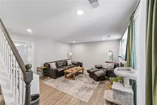 1119 Riverbend Club Dr SE, Atlanta, GA 30339 - Photo 8