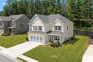 2051 Harvester Ln, Buford, GA 30518 - Photo 2