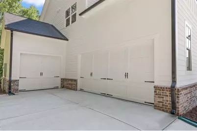 9135 Greenway Court, Gainesville, GA 30506 - Photo 2