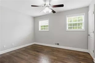 2590 McGlynn Dr, Decatur, GA 30034 - Photo 14