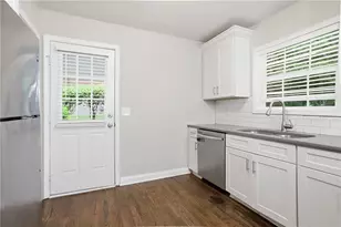 2590 McGlynn Dr, Decatur, GA 30034 - Photo 10