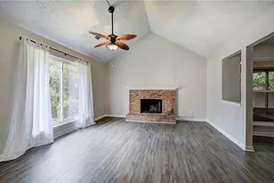 1252 Minhinette Dr, Roswell, GA 30075 - Photo 4