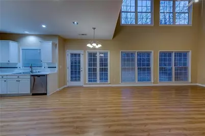 1429 Oglethorpe Drive, Suwanee, GA 30024 - Photo 8