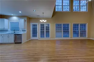 1429 Oglethorpe Dr, Suwanee, GA 30024 - Photo 8