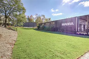 906 Brees Ct, Atlanta, GA 30318 - Photo 22