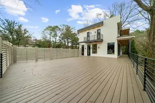 942 Peachtree Battle Cir NW, Atlanta, GA 30327 - Photo 30