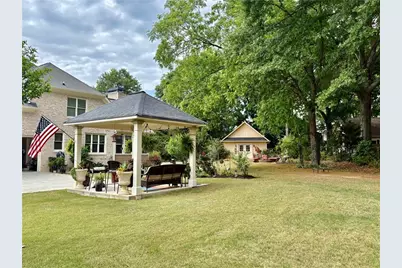 1994 Bennett Road, Grayson, GA 30017 - Photo 8