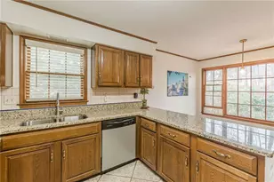 3811 Holy Cross Ct, Decatur, GA 30034 - Photo 12