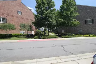 335 Rose Garden Ln, Alpharetta, GA 30009 - Photo 30